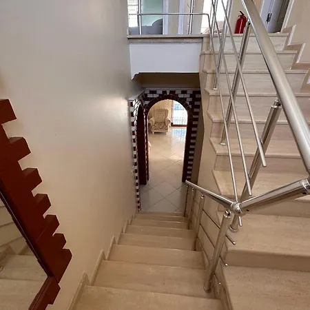 Alacati Stone House Fun - With Private Pool Willa