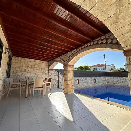 Alacati Stone House Fun - With Private Pool * Çeşme