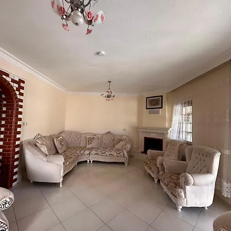 Alaçatı Stone House Fun - With Private Pool Çeşme